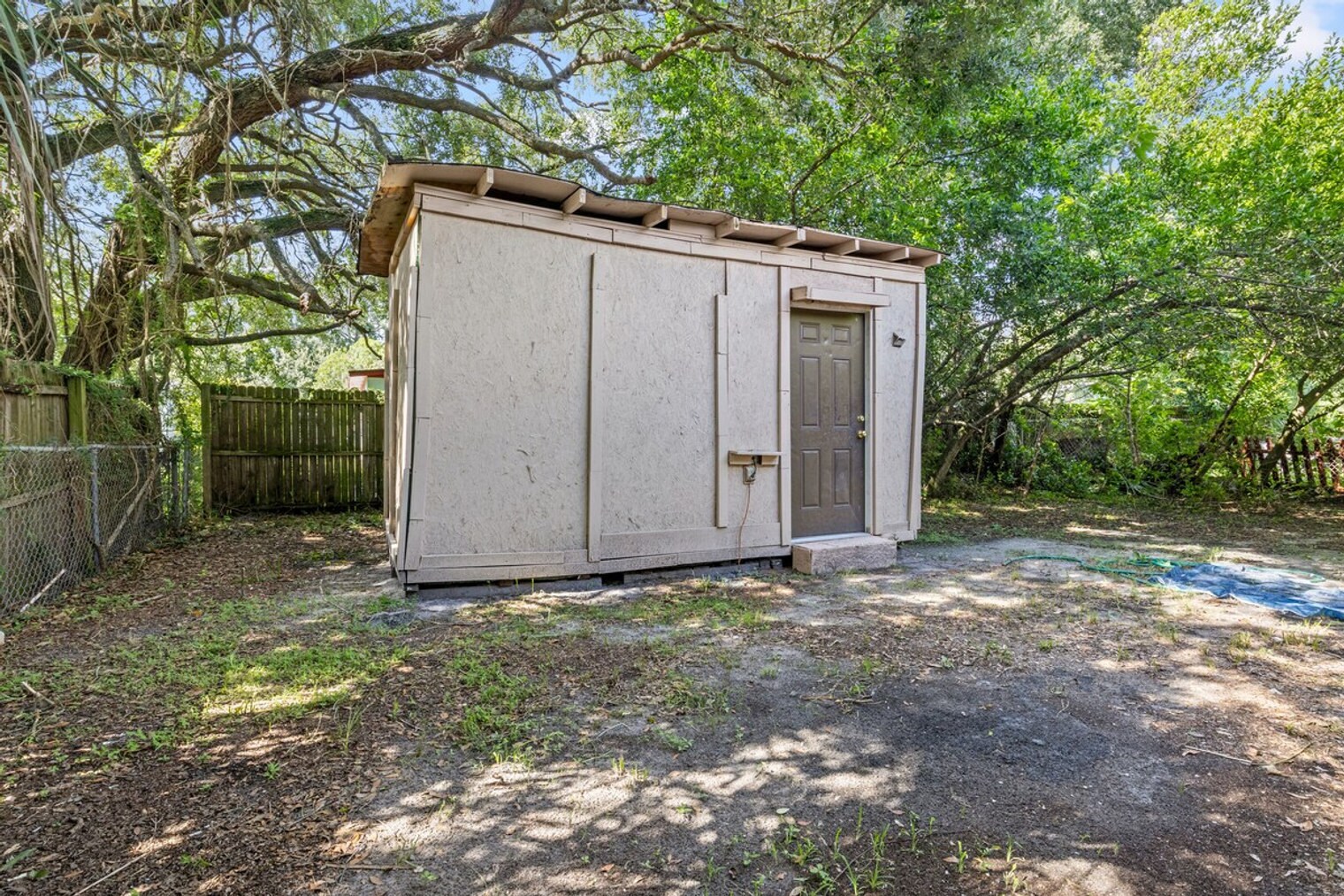 Building Photo - 3906 E Powhatan Ave