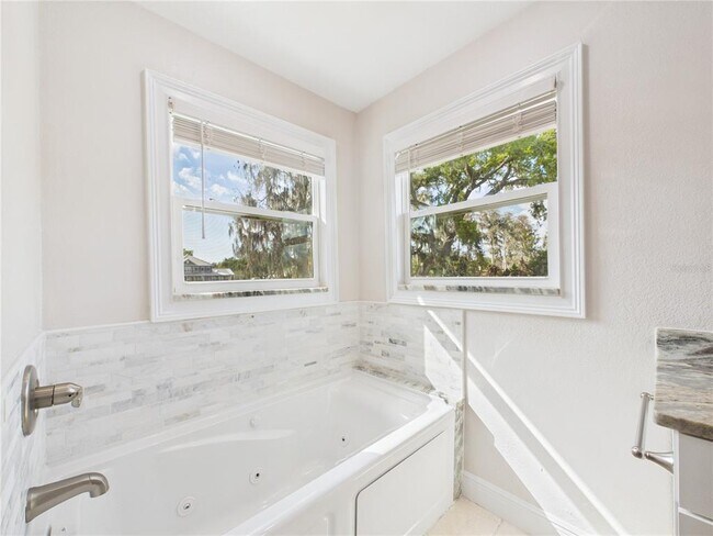 Building Photo - 11202 Winn Rd