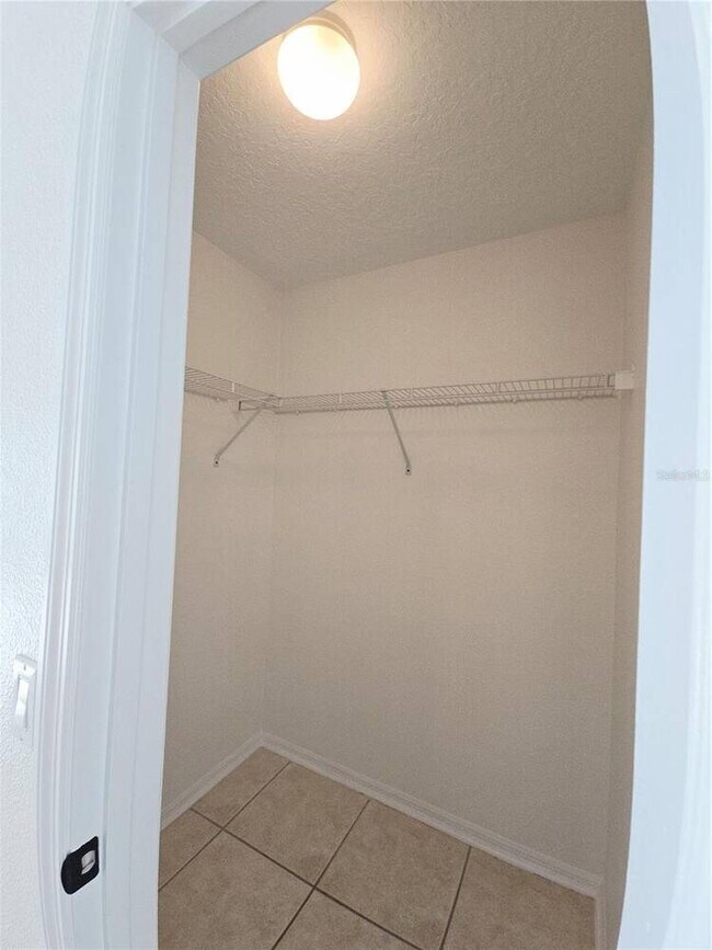 Building Photo - 1106 Rush Ct