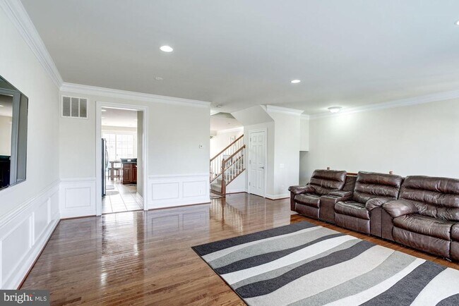 Building Photo - 42749 Wilmar Square