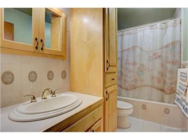 Building Photo - 10711 Blue Jay Ln
