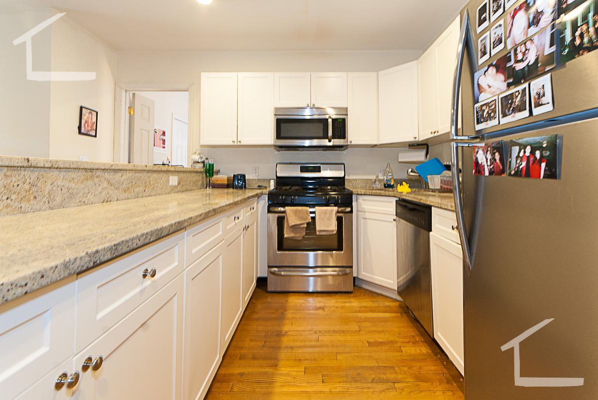 Building Photo - 316 Saint Paul St