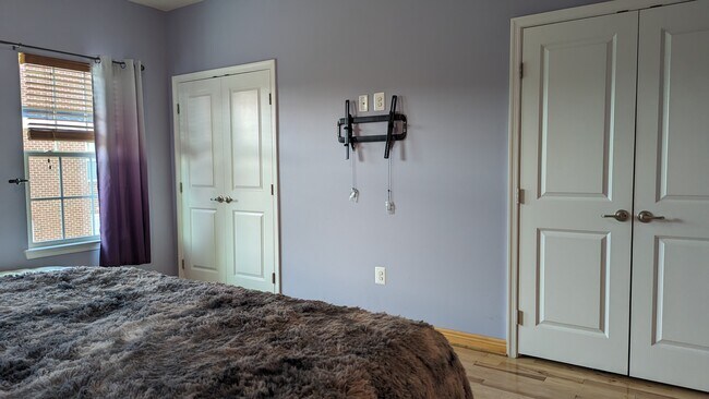 Building Photo - 4500 Fait Ave