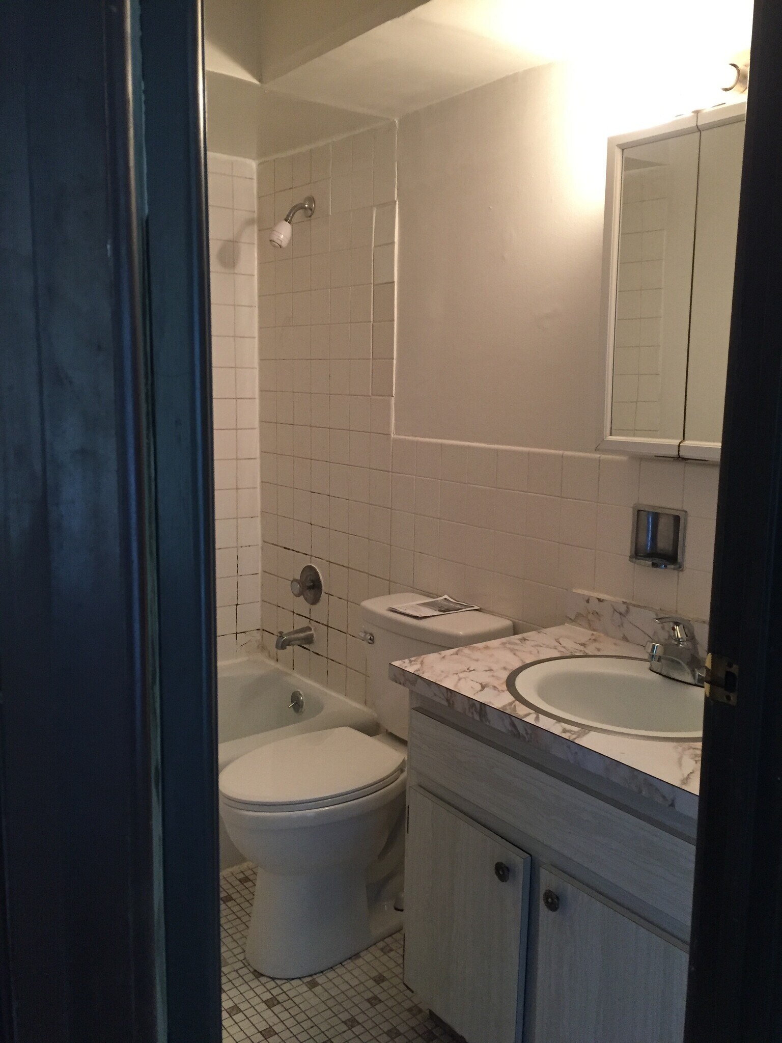 Building Photo - 456 George St