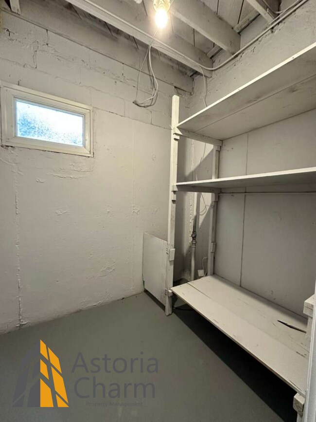 Building Photo - 3519 Rosekemp Ave