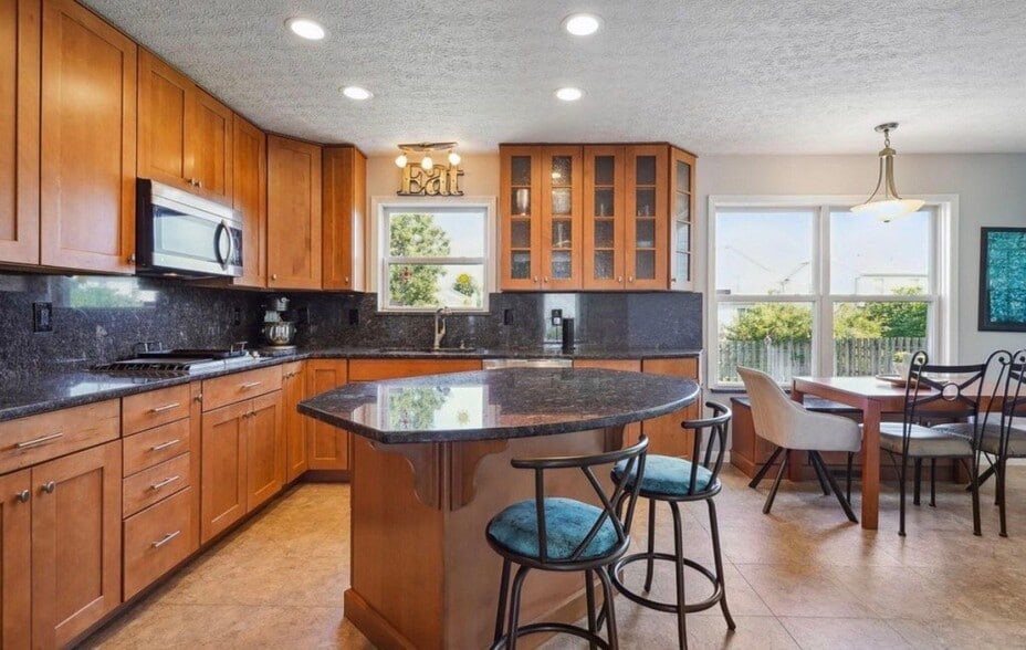 Building Photo - 9126 Ellersly Dr