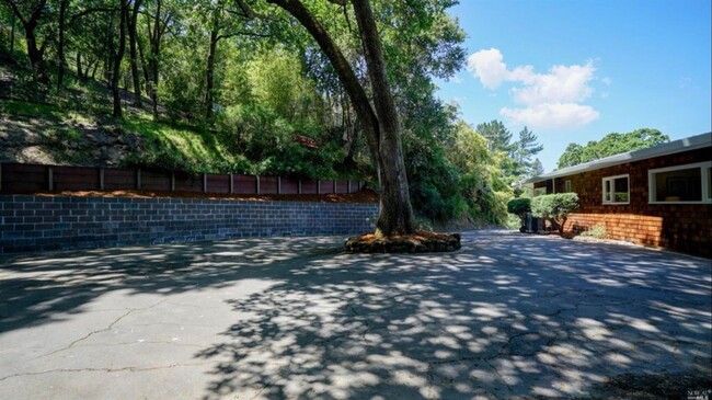 Building Photo - Super private San Rafael Home with Pool, H...