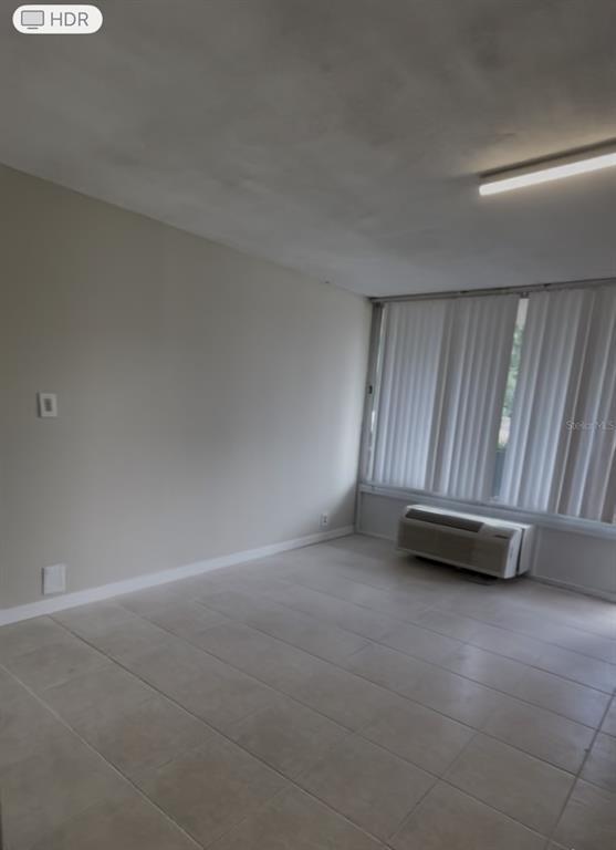 Building Photo - 7900 S Orange Blossom Trail