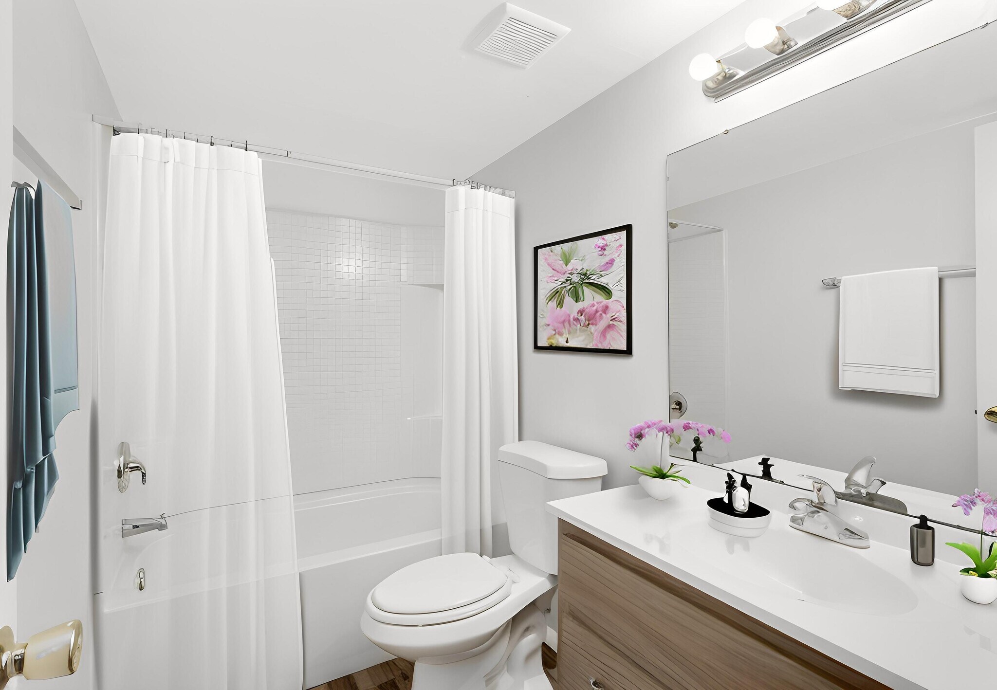 Building Photo - 226 N Clyde Ave