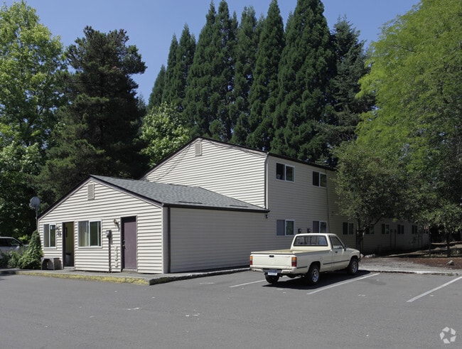 Building Photo - Nutmeg Apartments