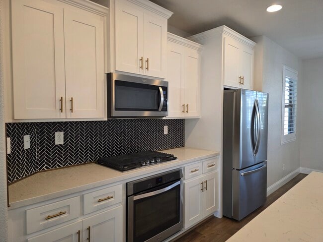 Building Photo - 1994 Newark Way