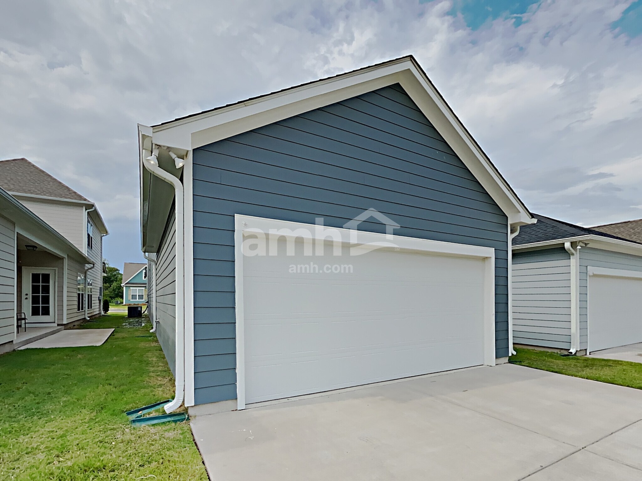 Building Photo - 5074 Mountain Springs Rd