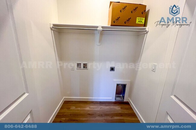 Building Photo - 3 Bedroom In Harvest Development In Wolffo...
