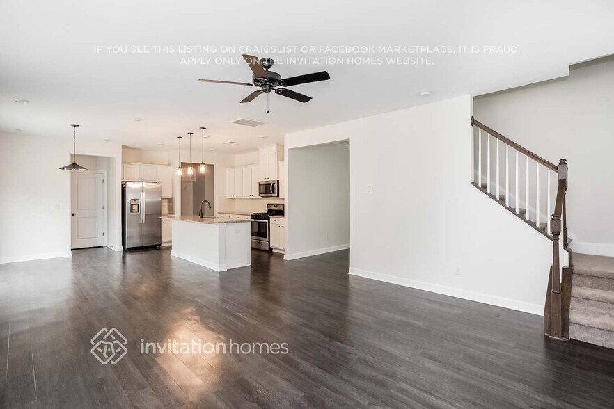 Building Photo - 5715 Fenway Dr