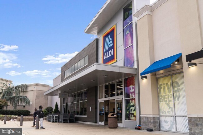 Building Photo - 12705 Hawkshead Terrace