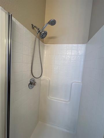 Building Photo - 875 Shoal Creek Dr