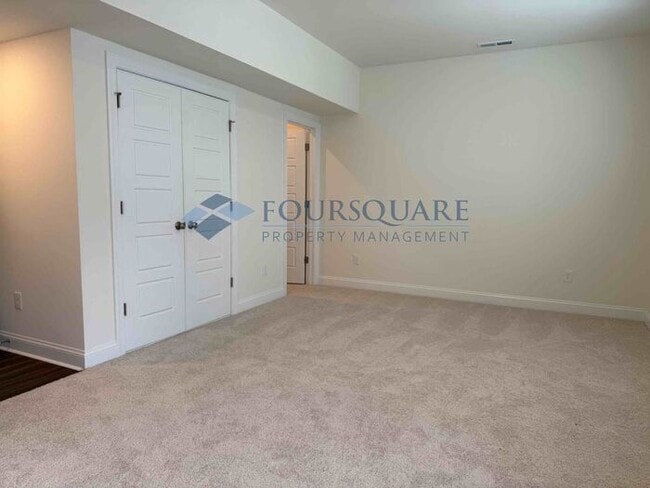 Building Photo - Bright End-Unit 3-Bed / 2.5-Bath Townhome with Flex Space, Gourmet Kitchen & 2-Car Garage – Walka...