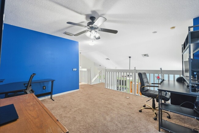 Building Photo - 3316 Pine Top Dr