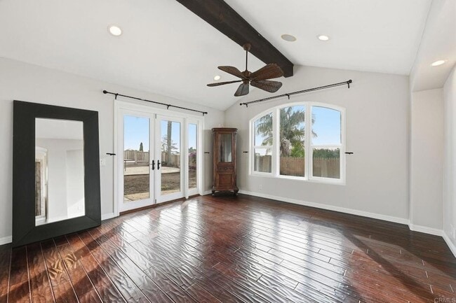 Building Photo - 2205 Cameo Rd