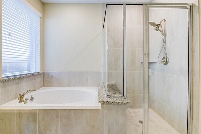 Building Photo - 4022 Steep Woods Dr