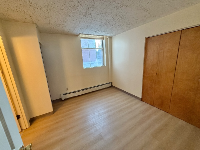 Building Photo - 181 Main St