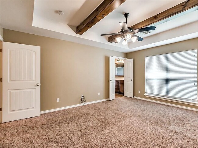 Building Photo - Gorgeous 3 bed, 2 bath home in NW OKC/Edmo...