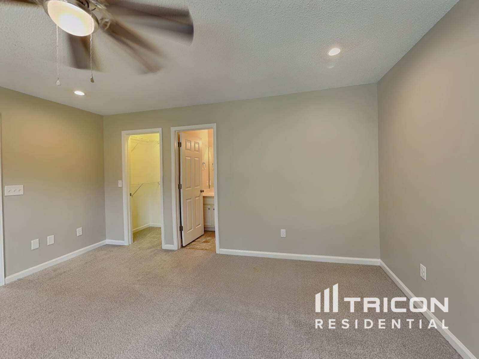 Building Photo - 3525 Sunset Hollow Ct
