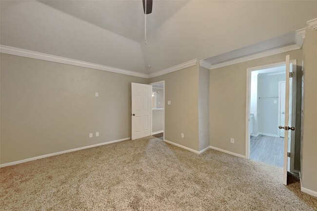 Building Photo - 18807 Sandia Pines Dr