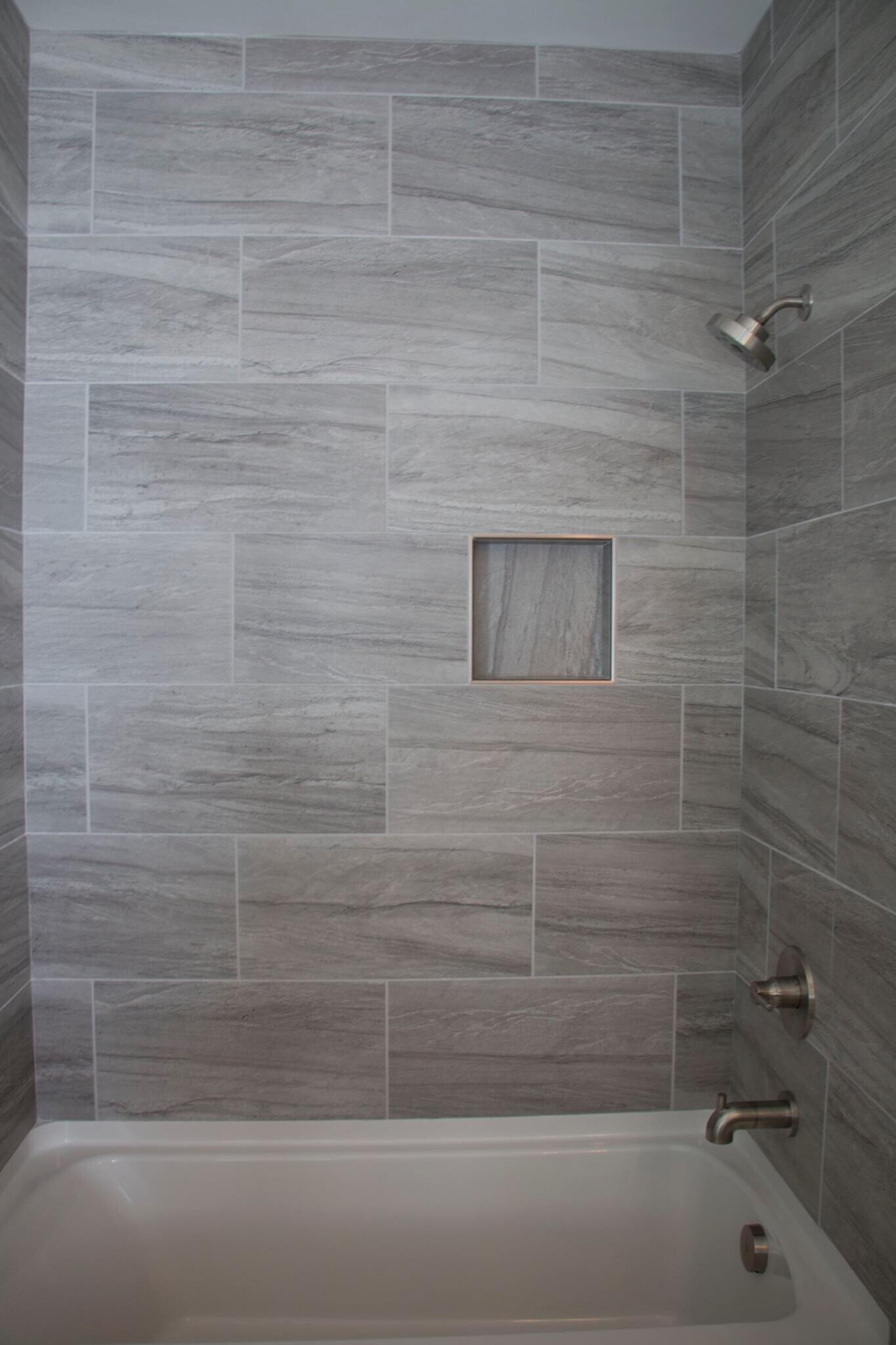 Building Photo - 204 Burns Ave