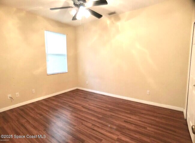 Building Photo - 3660 Hickory Park Dr