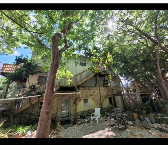 Building Photo - 88901 Old Hwy