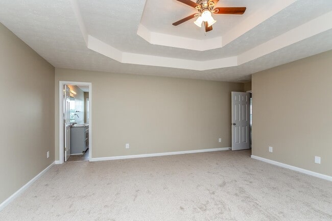 Building Photo - 103 Harbour Lake Dr