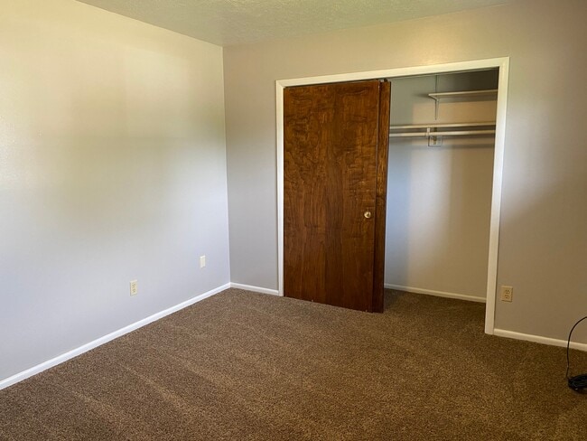 Building Photo - 815 4th St SW
