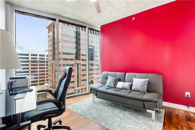Building Photo - 950 W Peachtree St NW