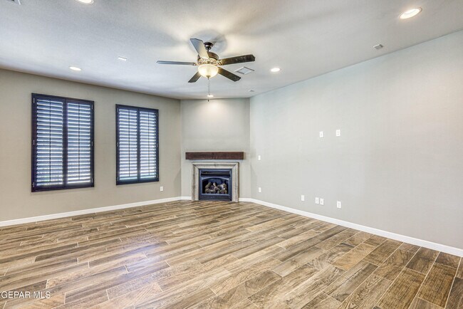 Building Photo - 12315 Houghton Springs Dr