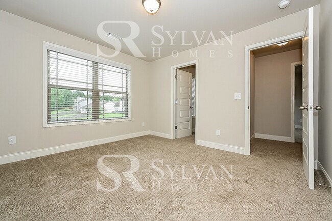 Building Photo - Beautiful 4BR 3.5BA Home for You!