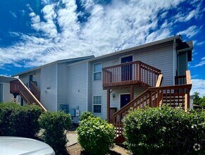 Building Photo - 1/2 MONTH OFF RENT if you move in during A...