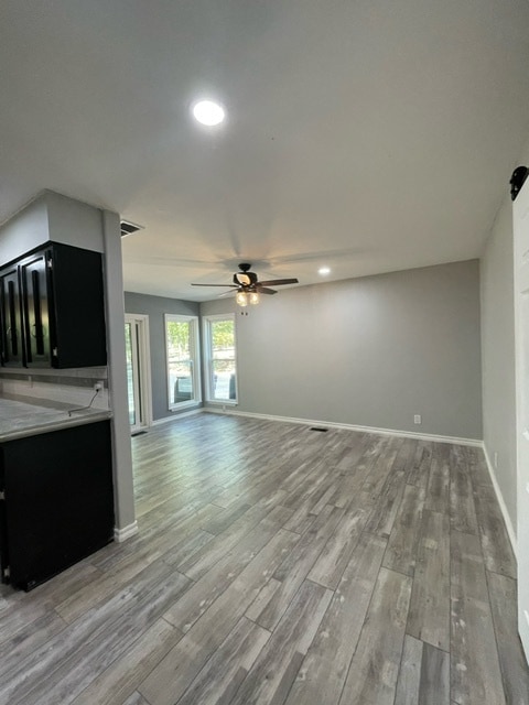 Building Photo - 106 Oak Hills Dr