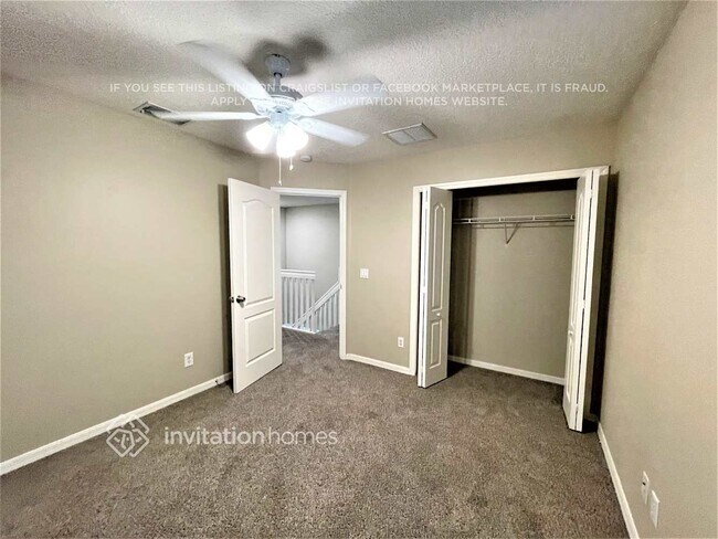 Building Photo - 9464 Leatherwood Ave