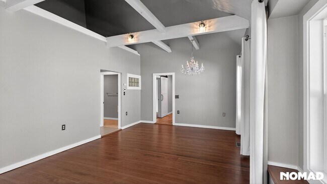 Building Photo - Charming 2BR House in Engelwood