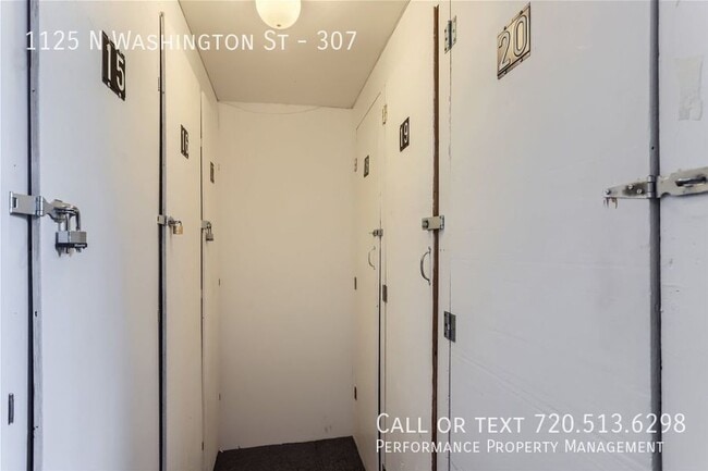 Building Photo - 1125 N Washington St