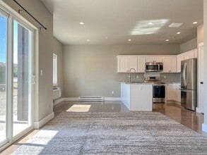 Building Photo - 2 bed/ 1.5 bath in Brand New Soldier Ridge Complex!