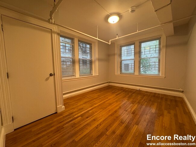 Building Photo - 1450 Commonwealth Ave