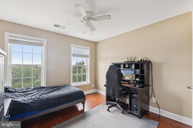 Building Photo - 42832 Bittner Square