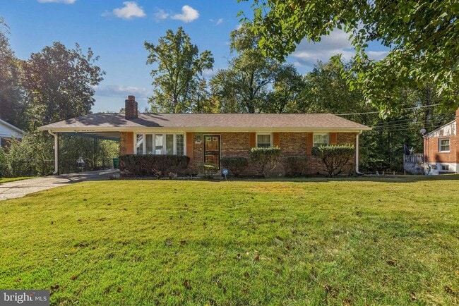 Building Photo - 3201 Marquis Dr