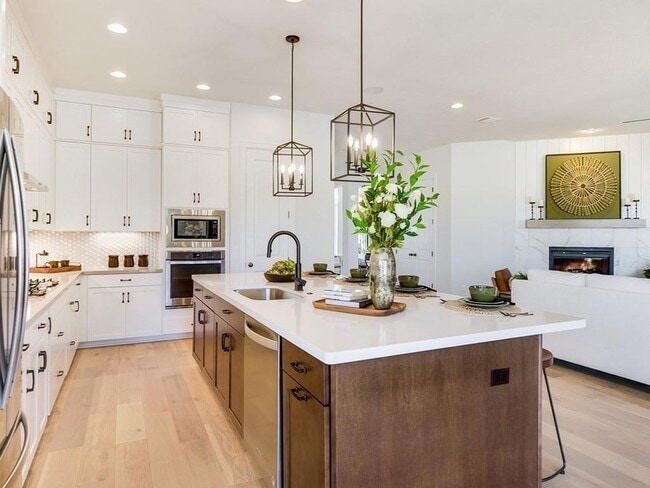 Building Photo - 175 Call Dr