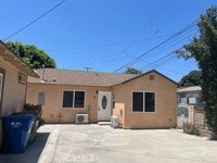 Building Photo - 419 S Heliotrope Ave