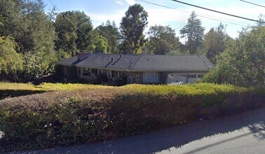 Building Photo - Los Altos Living - Comfort, Style, and Con...