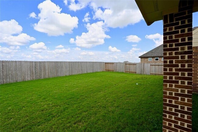 Building Photo - 2218 Golden Bay Ln