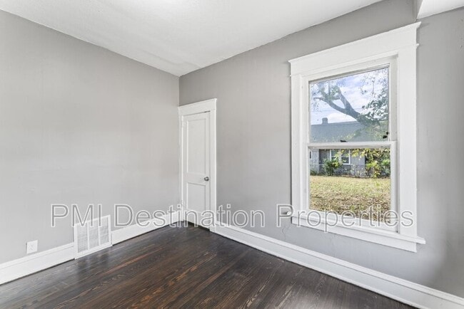Building Photo - 2404 N 12th St